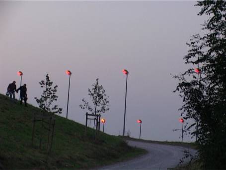 Moers : Halde Rheinpreussen, Leuchtmasten